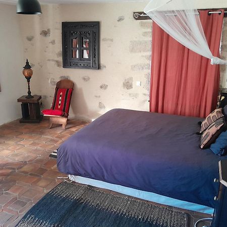 Bed and Breakfast Les Loges De Yoff Ambon Экстерьер фото